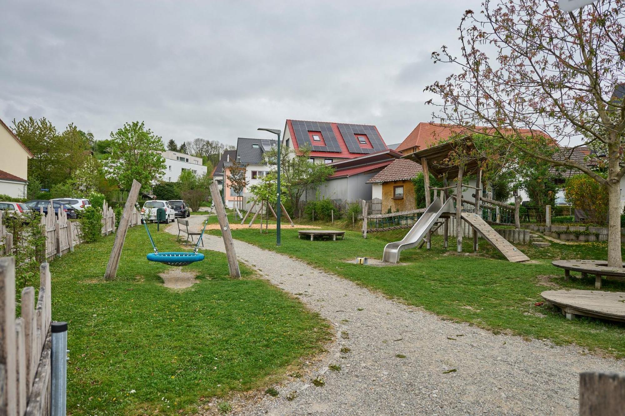 Wood World Luxury - Massage - Bergblick - Tranpolin- Parken Διαμέρισμα Markdorf Εξωτερικό φωτογραφία