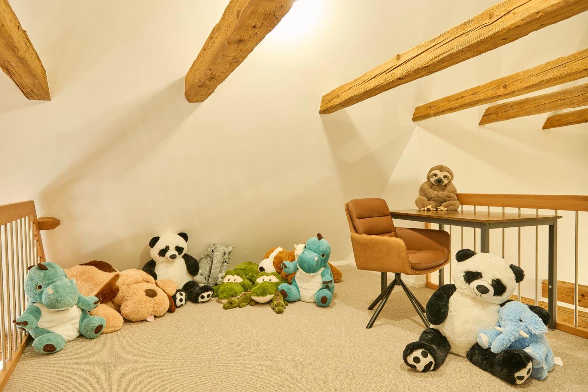 Wood World Luxury - Massage - Bergblick - Tranpolin- Parken Διαμέρισμα Markdorf Εξωτερικό φωτογραφία