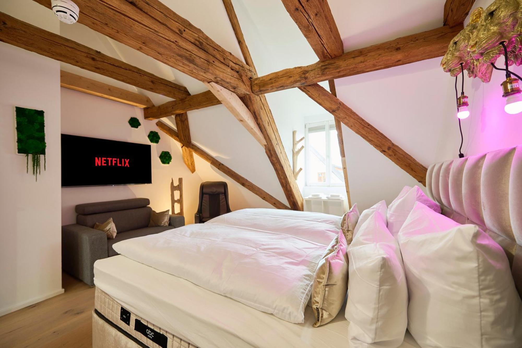 Wood World Luxury - Massage - Bergblick - Tranpolin- Parken Διαμέρισμα Markdorf Εξωτερικό φωτογραφία