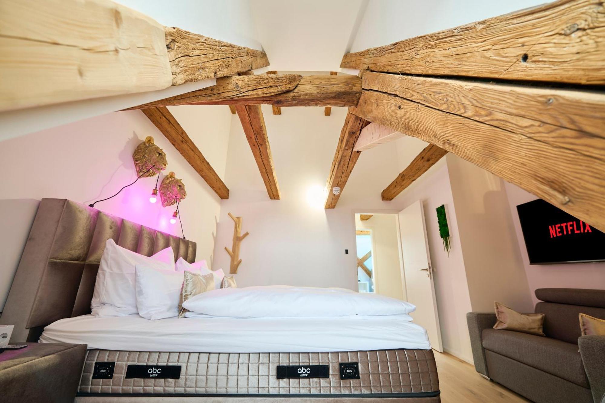 Wood World Luxury - Massage - Bergblick - Tranpolin- Parken Διαμέρισμα Markdorf Εξωτερικό φωτογραφία