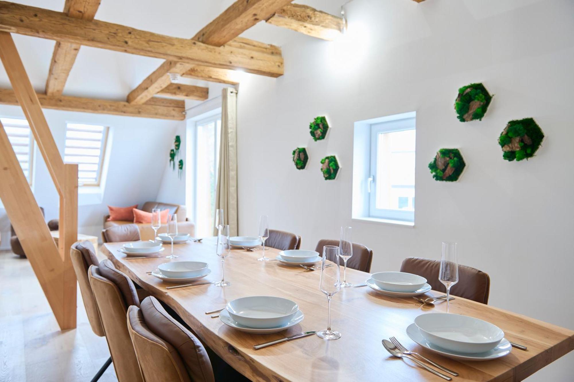Wood World Luxury - Massage - Bergblick - Tranpolin- Parken Διαμέρισμα Markdorf Εξωτερικό φωτογραφία